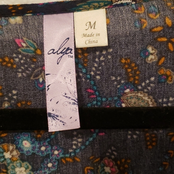 Alya Peasant Top - Picture 3 of 8